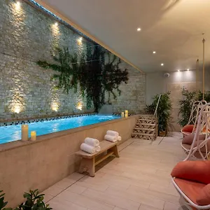 4* Ξενοδοχείο Royal Madeleine &
