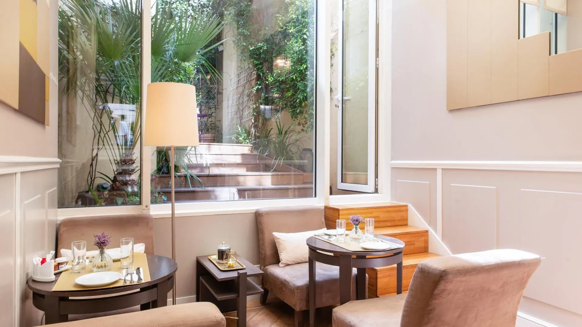 Hôtel Galileo Champs Elysées Paris 4*,  França